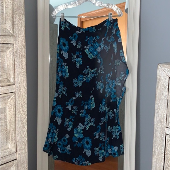 SOLD - Picture 1 of 6